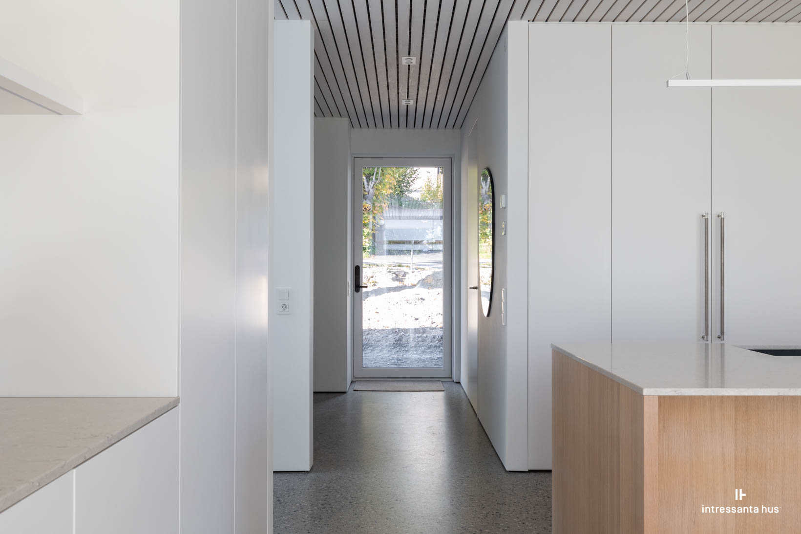 intressantahus-villajulle-009